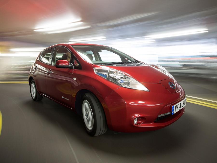  Nissan Leaf 2013 года  (UK) (фото 21 из 29)